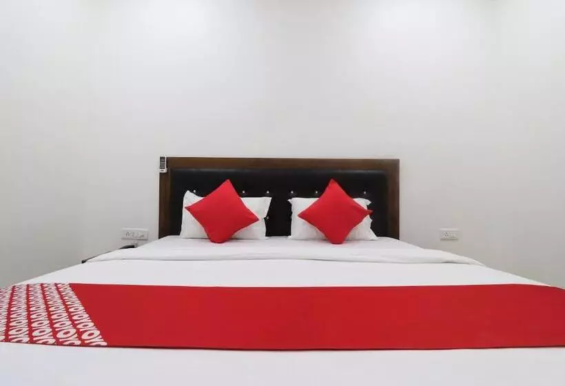 ホテル O Vrindavan Inn Near Lulu Mall