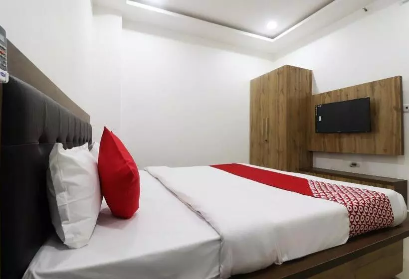 ホテル O Vrindavan Inn Near Lulu Mall