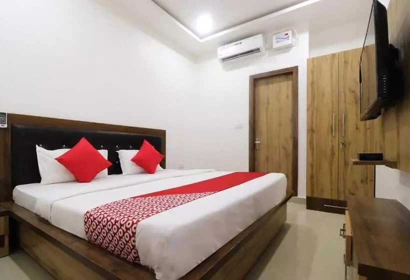 ホテル O Vrindavan Inn Near Lulu Mall