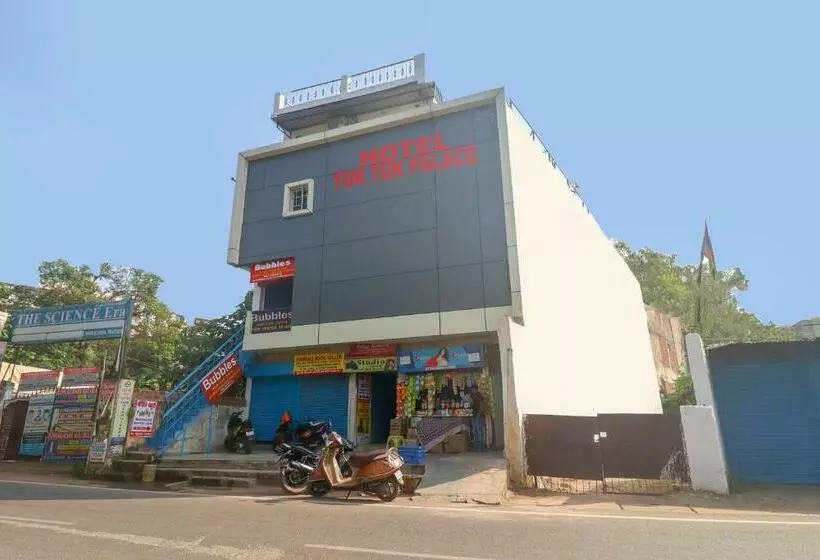 Hotelli Flagship 67309  Tuk Tuk Palace