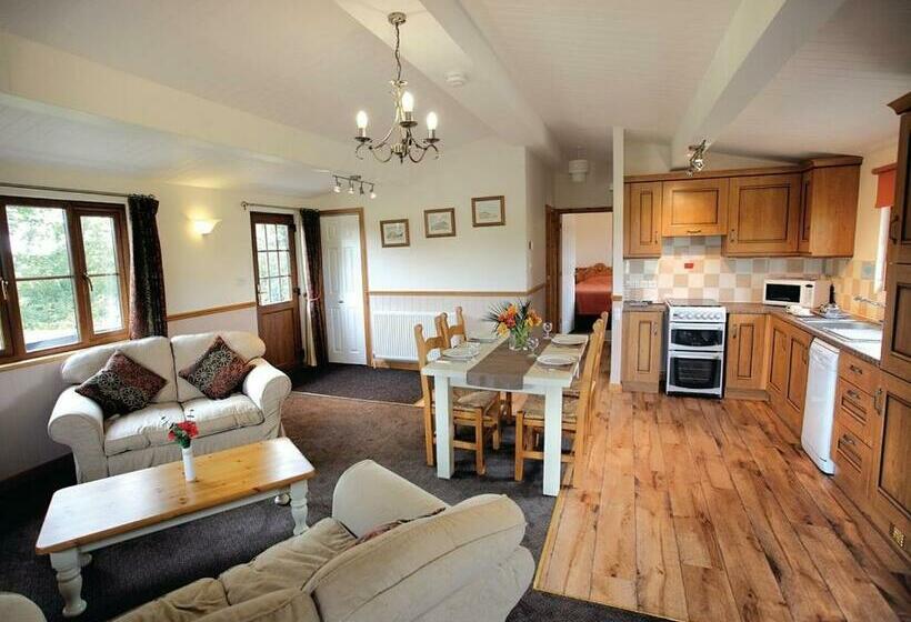 אתר נופש High Lodge