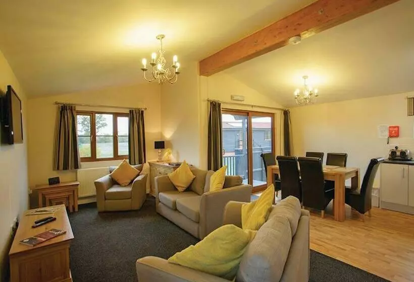 Resort High Lodge