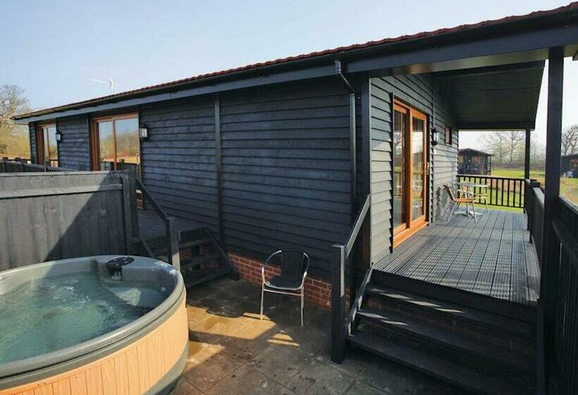 אתר נופש High Lodge