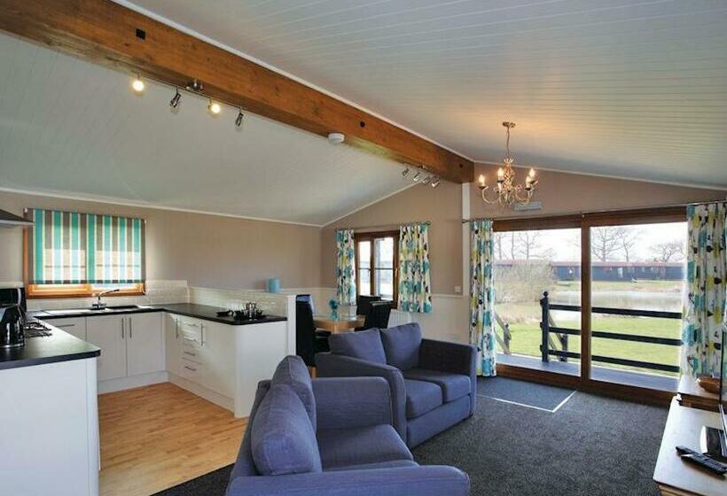 אתר נופש High Lodge