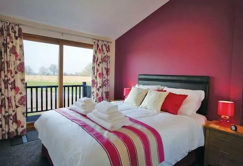Resort High Lodge