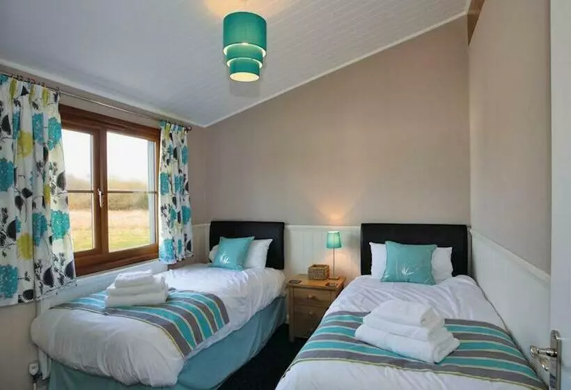 Resort High Lodge