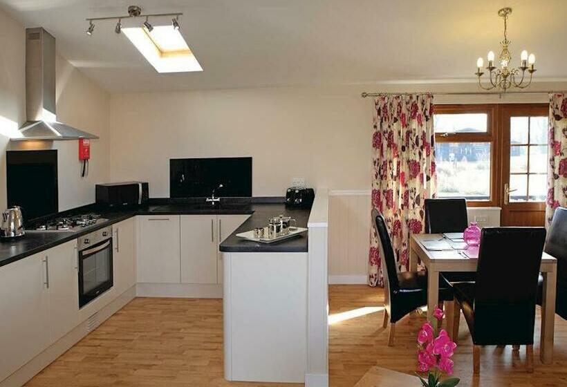 אתר נופש High Lodge