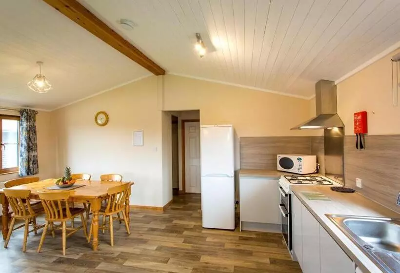 Resort High Lodge
