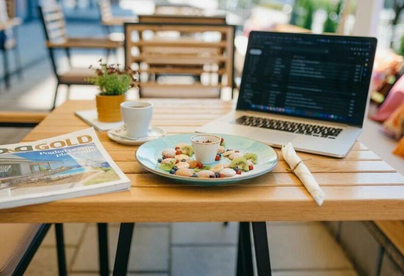 University Hotel Dorrah