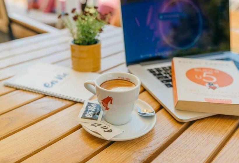 University Hotel Dorrah