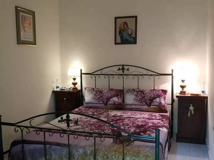 ベッドアンドブレックファースト Cuore Di Borgo Di Miccoli Graziana