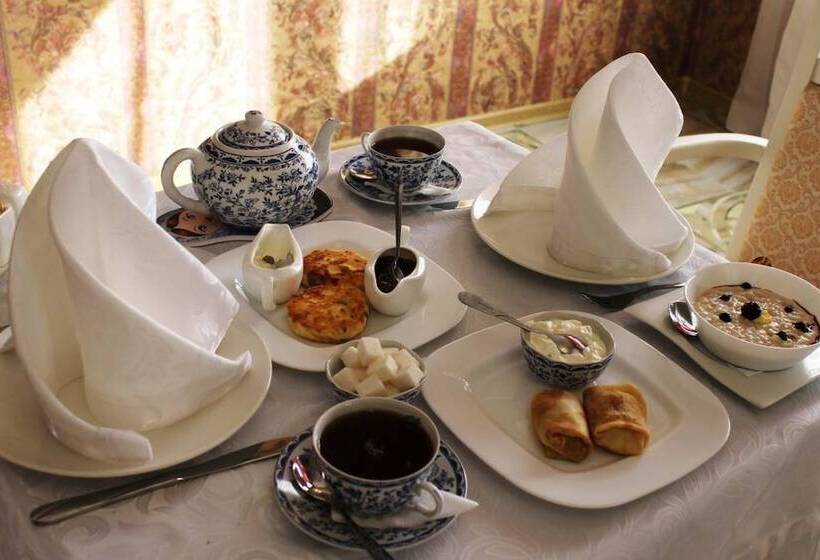 בית מלון כפרי Eco Estate Golden Key