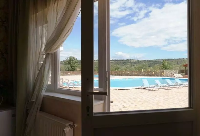 Hotelli Eco Estate Golden Key