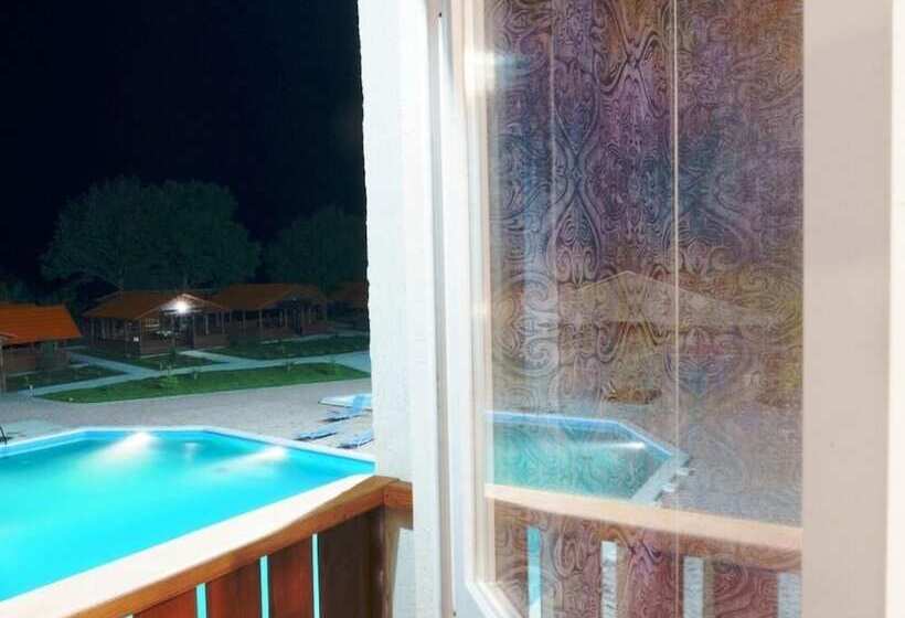 בית מלון כפרי Eco Estate Golden Key