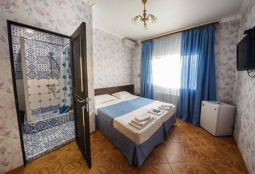 בית מלון כפרי Eco Estate Golden Key