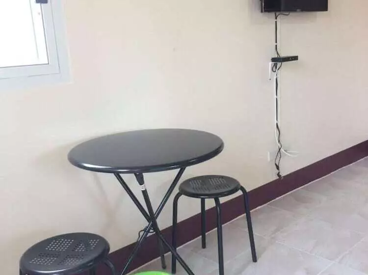 Hotelli Wattanakham Serviced Apartment