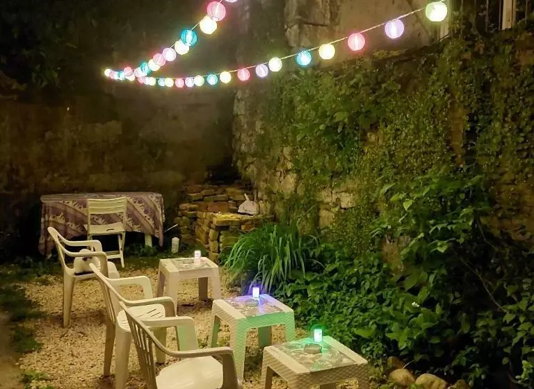 پانسیون At Mejdan Rooms