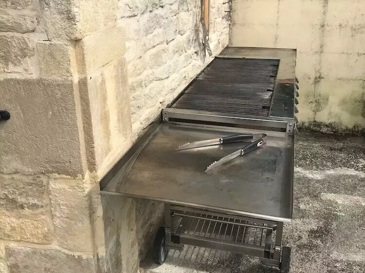 Aamiaismajoitus (B&B) Les Cygnes Noirs