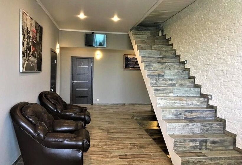 Bed and Breakfast Guesthouse On Rodnikovaya 9