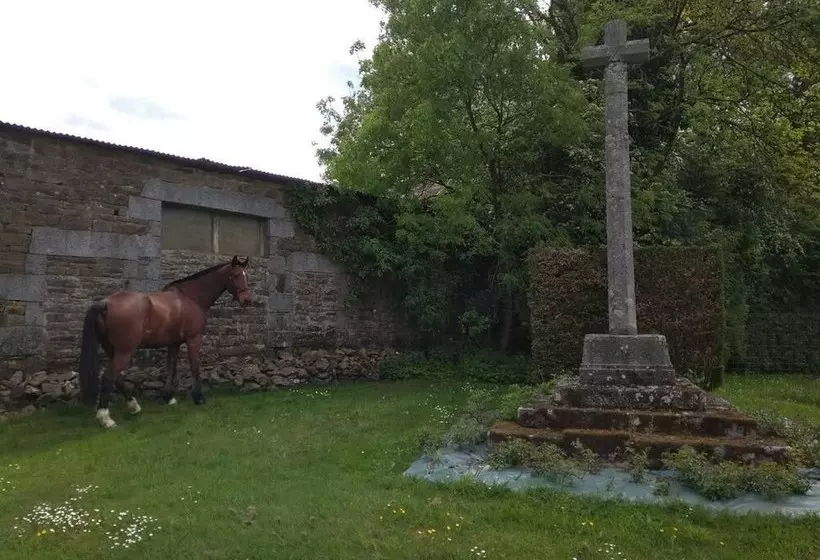 Aamiaismajoitus (B&B) Haras De La Croix D'argent