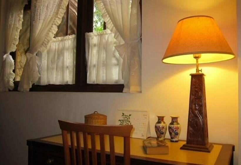 Bed and Breakfast Sri Voc Homestay