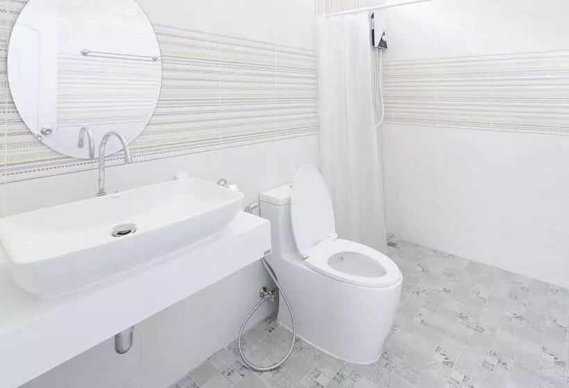 Hotelli Again At Klongnga Resort