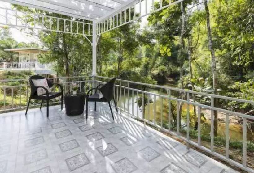 Hotelli Again At Klongnga Resort