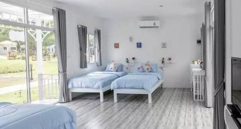 Hotelli Again At Klongnga Resort