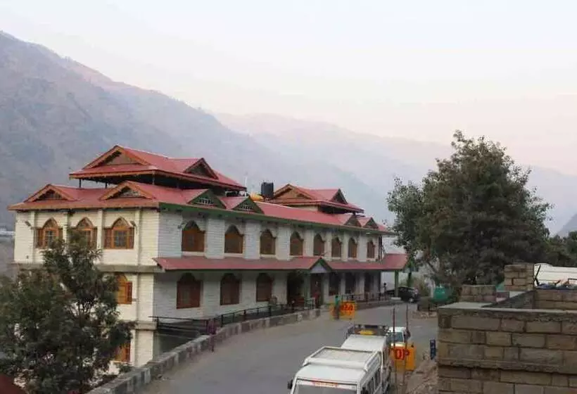 Hotelli Atul Regency