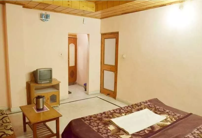 Hotelli Atul Regency