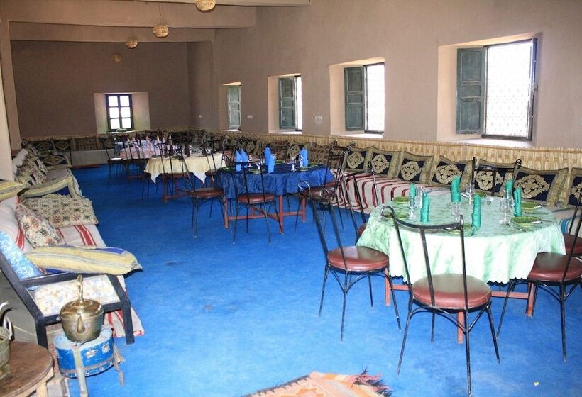 ホテル Auberge Restaurant Tissili  Oasis De Fint