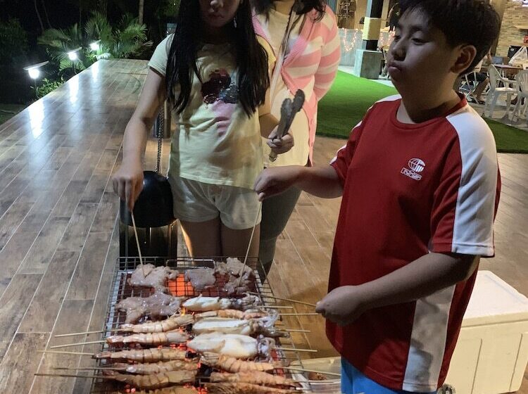 בית מלון כפרי Bangpakong Boat Club