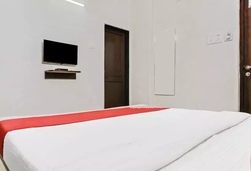 Hotelli Comfort Inn By Oyo Rooms