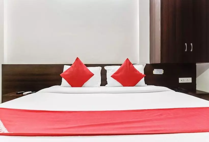 Hotelli Comfort Inn By Oyo Rooms