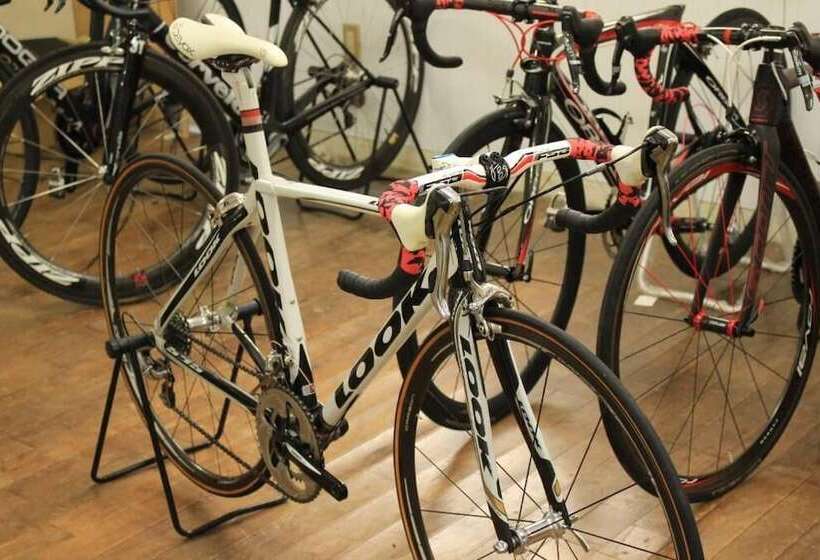 酒店 Dancinghouse Chikichiki Banban