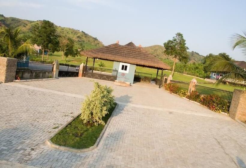 בית מלון כפרי Grand Eco Cabanas