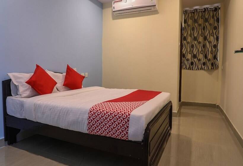 בית מלון כפרי Grd Residency By Oyo Rooms