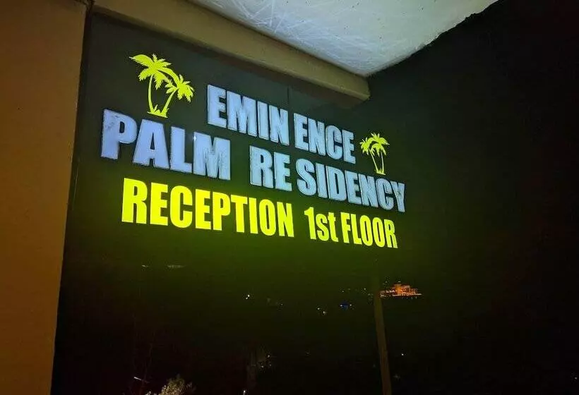 Hotelli Eminence   Palm Residency
