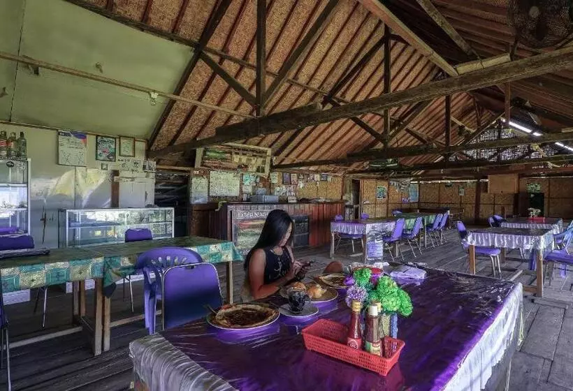 ホテル Lakey Beach Inn