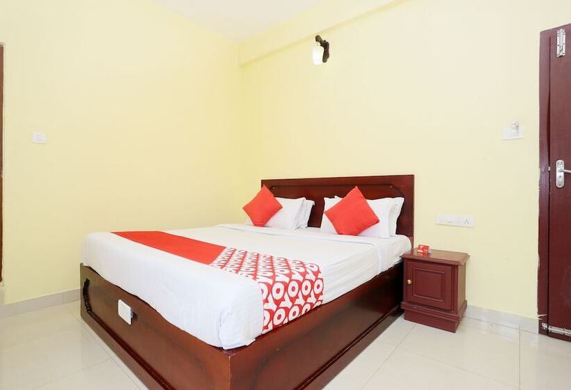 בית מלון כפרי Pranav 4 Seasons By Oyo Rooms