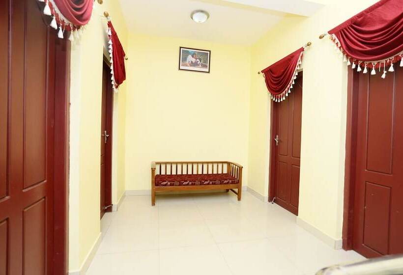 בית מלון כפרי Pranav 4 Seasons By Oyo Rooms