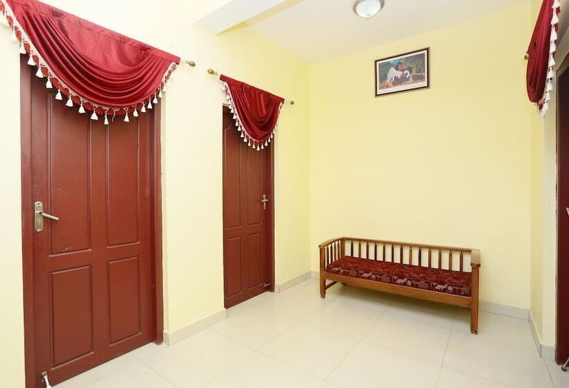 בית מלון כפרי Pranav 4 Seasons By Oyo Rooms