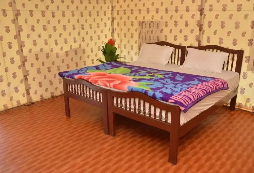 ホテル The Tiger Hill Sariska Resort