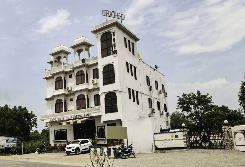 Hotel White Tulip By Oyo Rooms