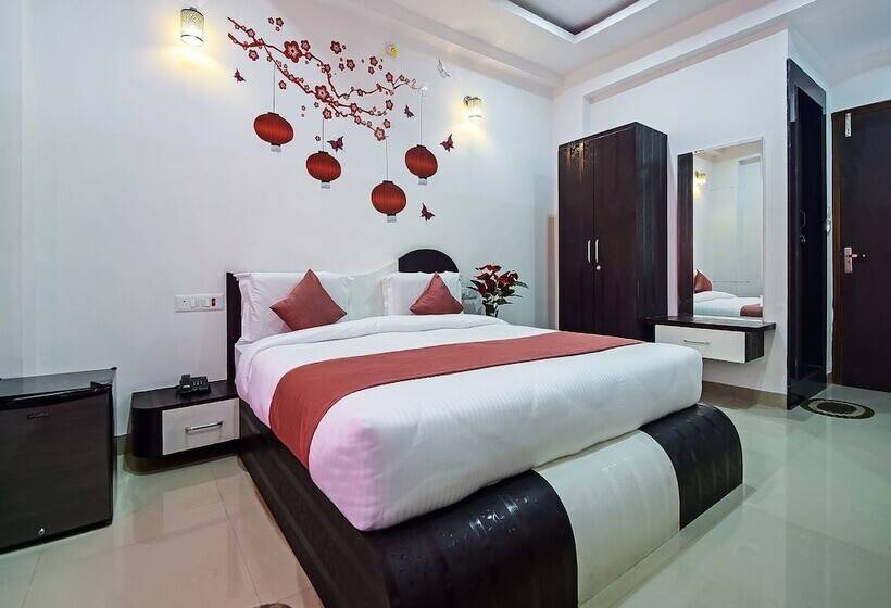 Hotel White Tulip By Oyo Rooms