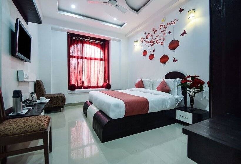 Hotel White Tulip By Oyo Rooms
