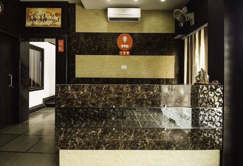 Hotel White Tulip By Oyo Rooms