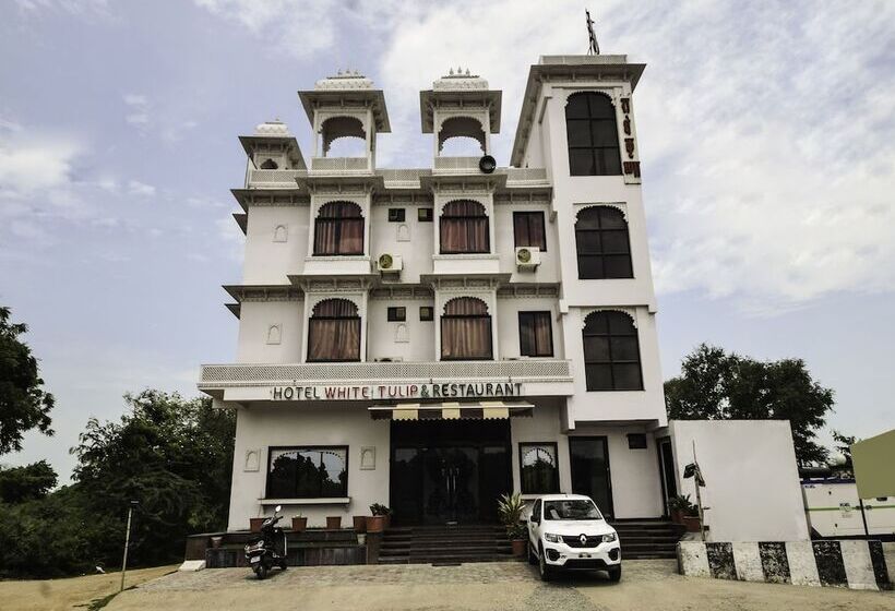 Hotel White Tulip By Oyo Rooms