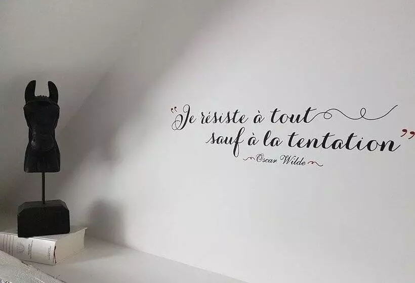 Majatalo Domaine Le Puits Du Moulin