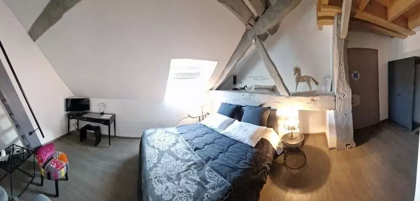 Majatalo Domaine Le Puits Du Moulin